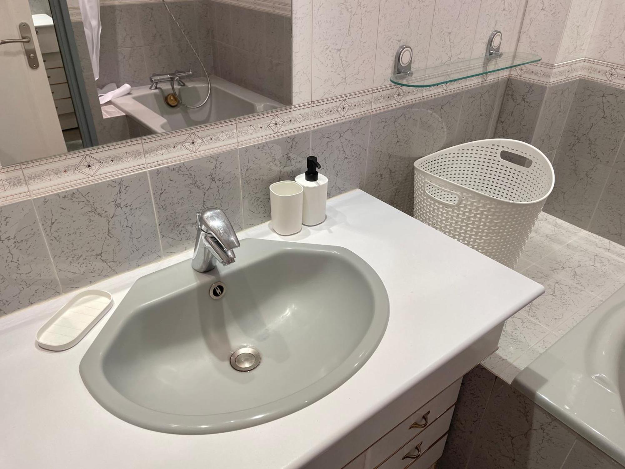 טרואה Appartement Confortable, Centre-Ville מראה חיצוני תמונה